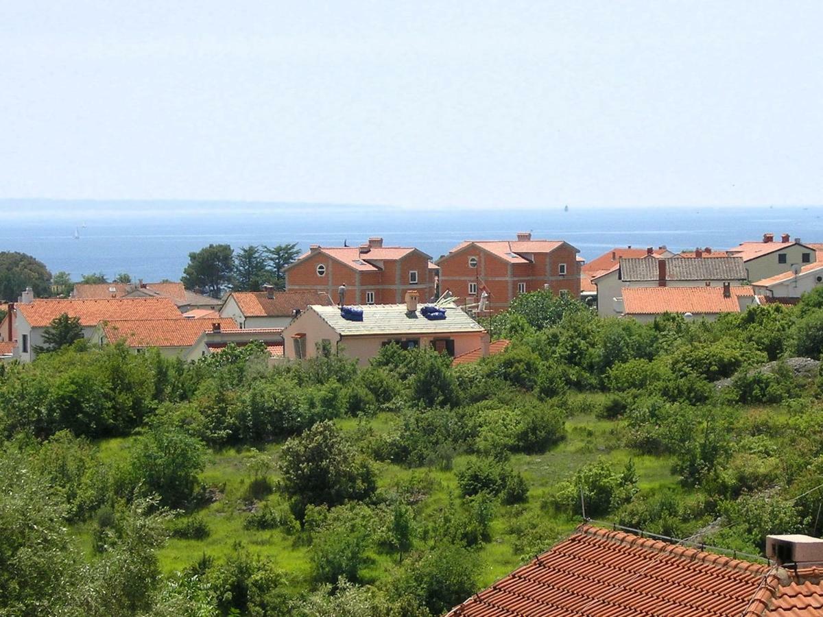 Apartments Kristina Krk Town Exterior photo